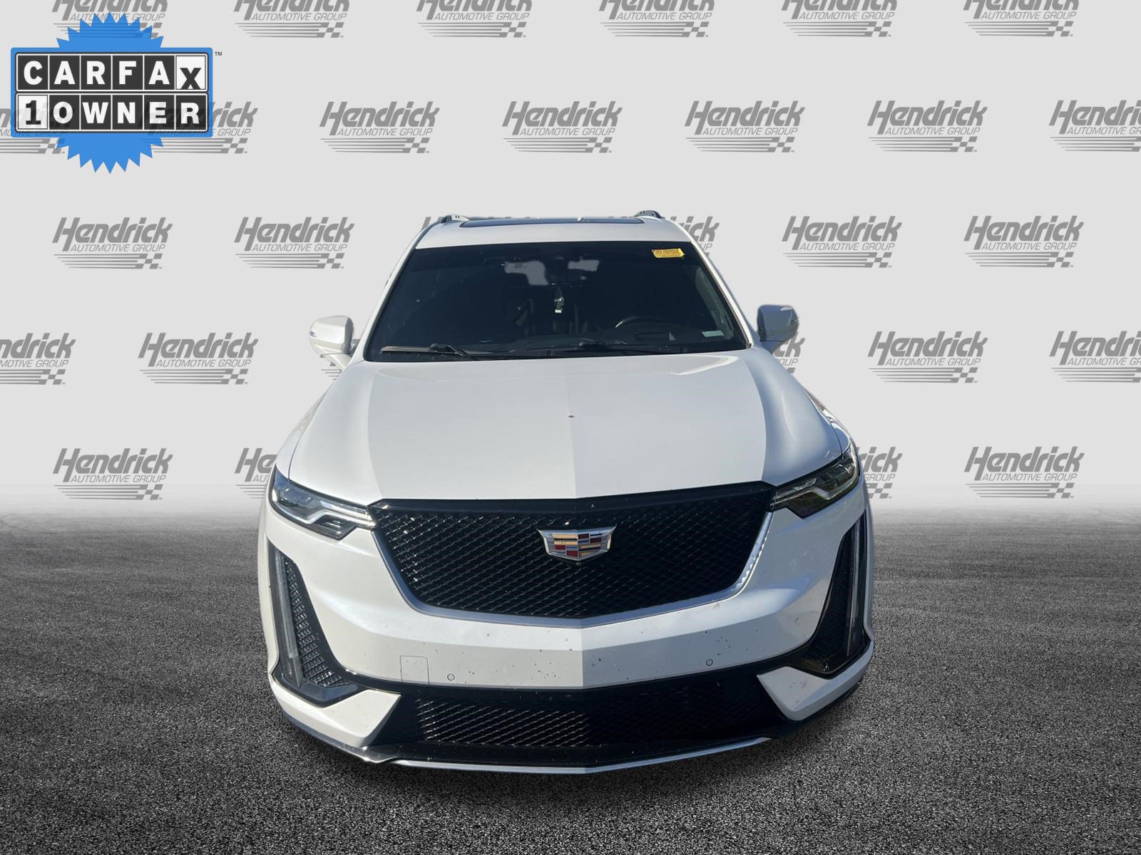 Used 2022 Cadillac XT6 Sport w/ Technology Package image 3