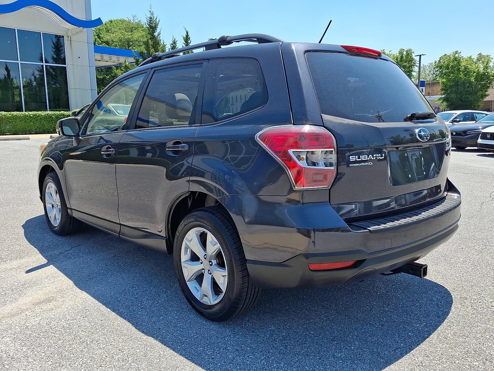 Used 2014 Subaru Forester 2.5i Premium w/ Popular Package #1 AWD/4WD image 4