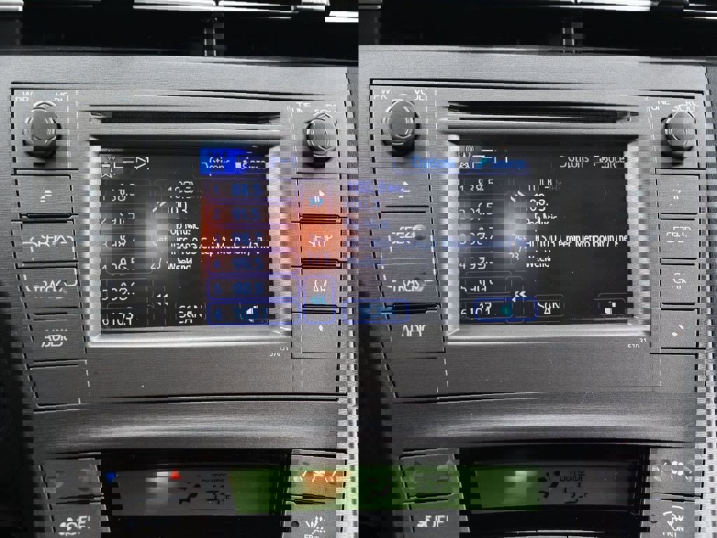 Used 2015 Toyota Prius Two FWD image 15