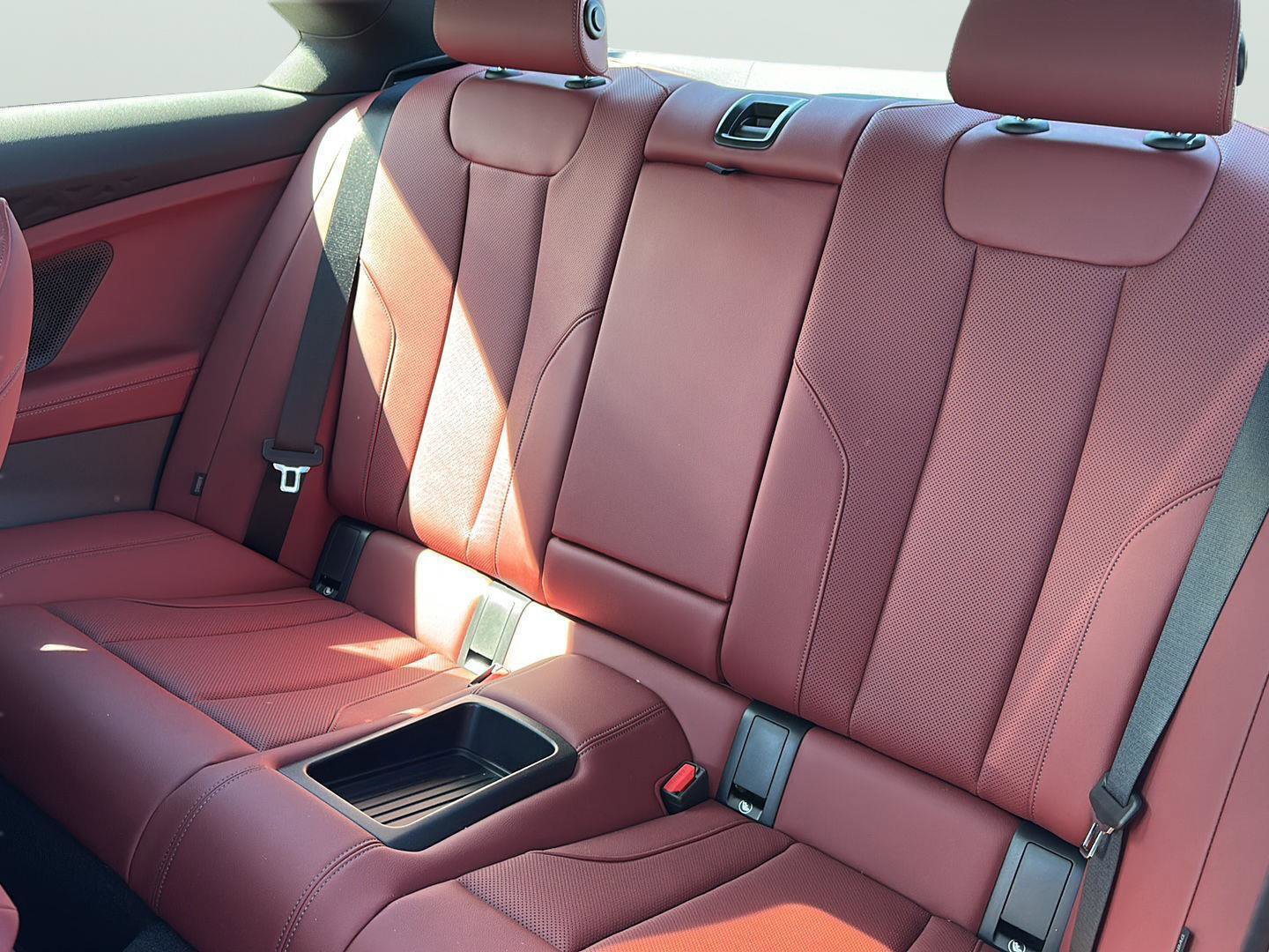 Used 2025 BMW M240i xDrive Coupe w/ Premium Package image 15