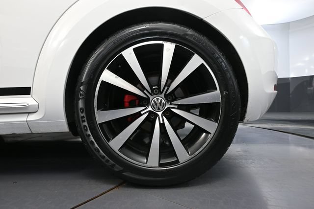 Used 2012 Volkswagen Beetle 2.0T FWD image 9