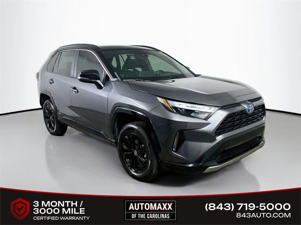 Used 2022 Toyota RAV4 XSE AWD/4WD image 1