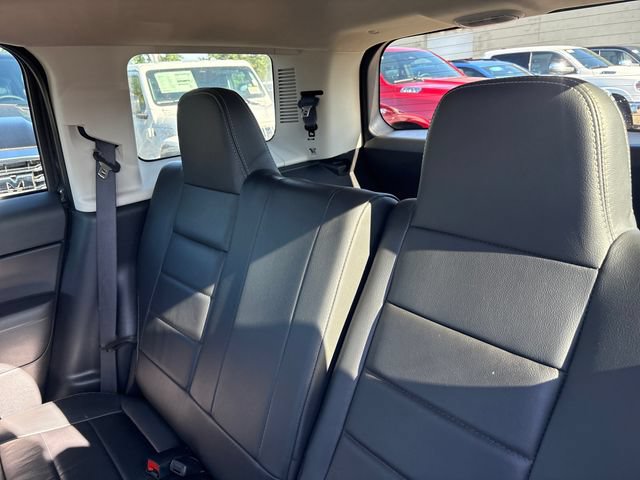 Used 2017 Jeep Patriot 4WD image 21