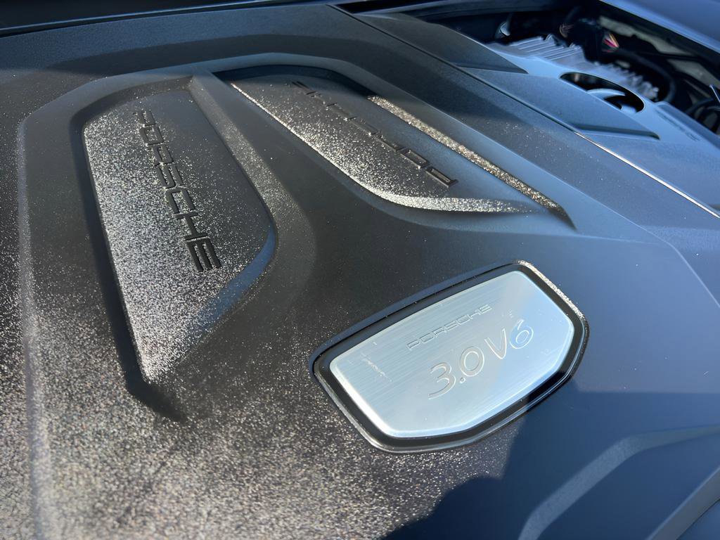 Used 2020 Porsche Cayenne AWD/4WD image 35