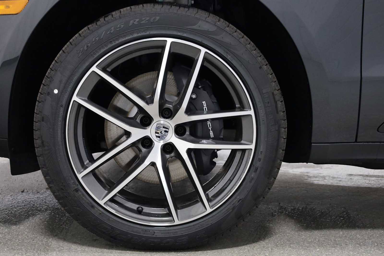 New 2026 Porsche Macan image 39