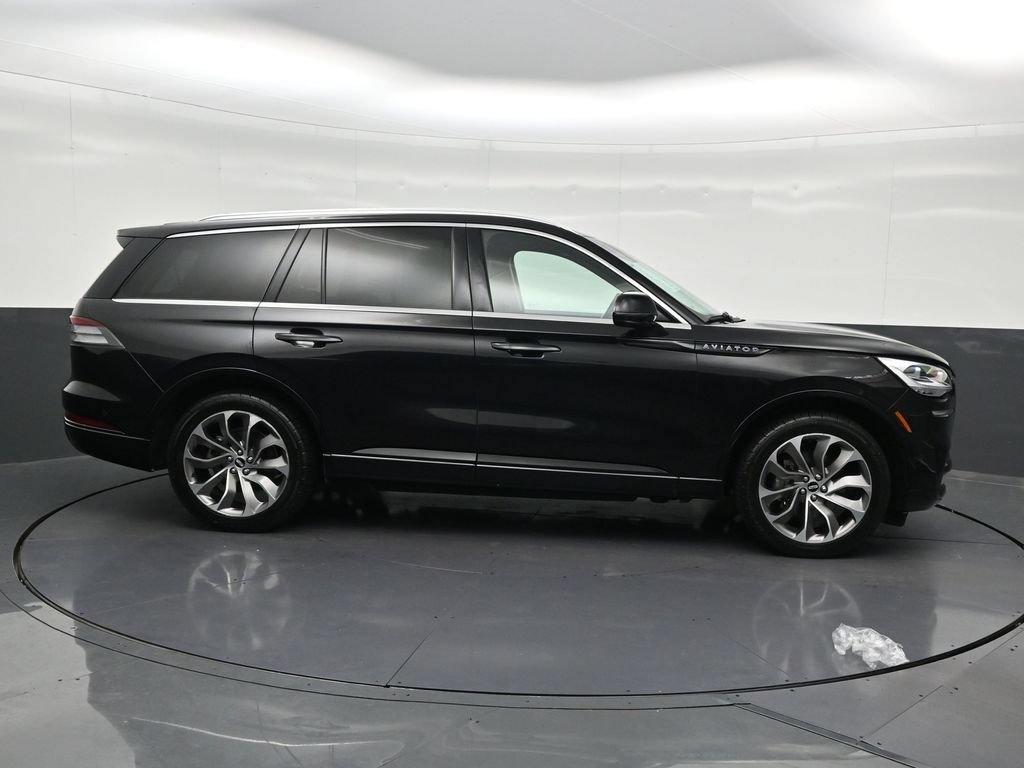 Used 2021 Lincoln Aviator Grand Touring w/ Equipment Group 301A AWD/4WD image 7