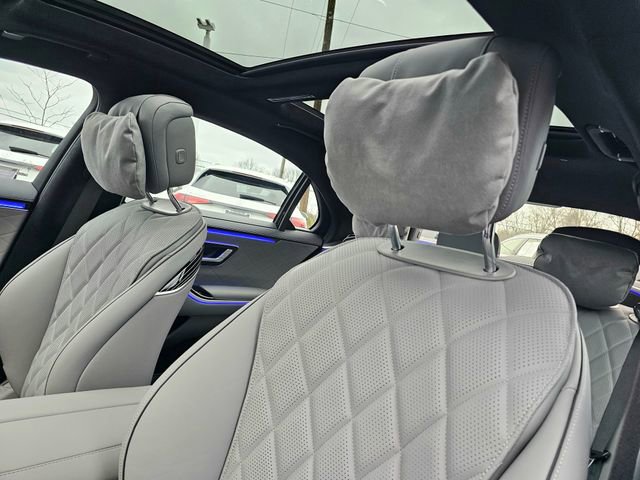 New 2026 Mercedes-Benz S 580 4MATIC Sedan image 18