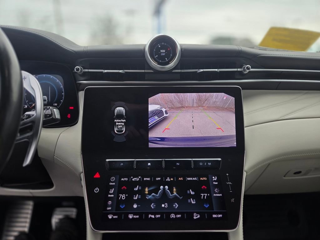 Used 2023 Maserati Grecale Modena AWD/4WD image 15