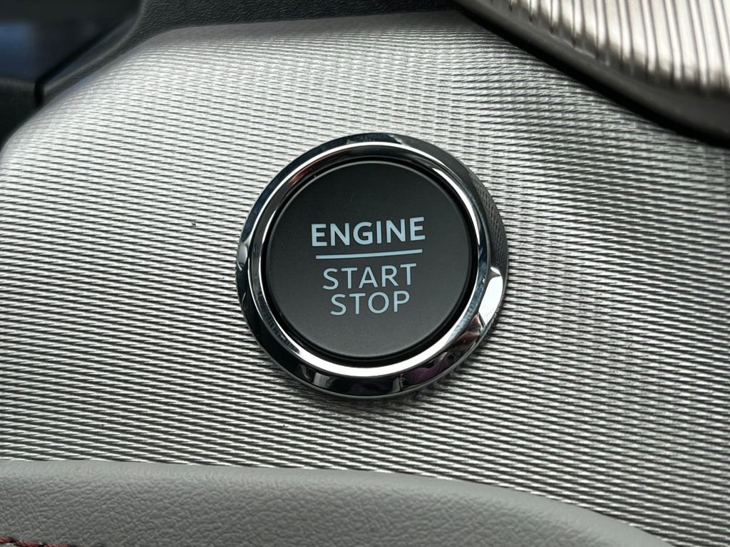 Used 2026 Ford Explorer Active w/ Active Comfort Package image 30