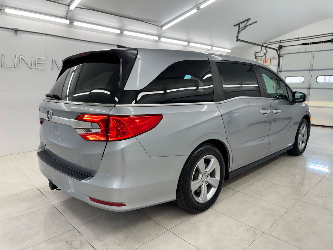Used 2019 Honda Odyssey EX-L image 4