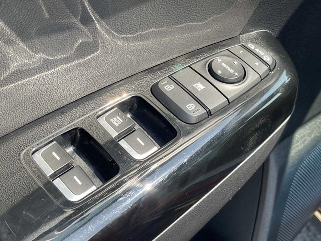 Used 2020 Kia Sportage S w/ S Premium Package image 27