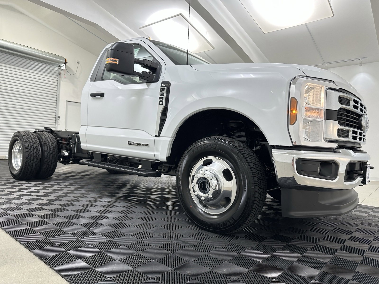 New 2025 Ford F350 XL w/ XL Chrome Package