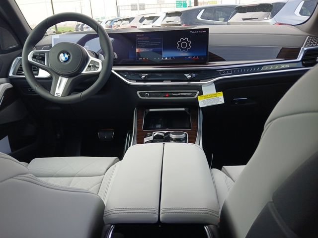 New 2026 BMW X5 sDrive40i w/ M Sport Package RWD image 13