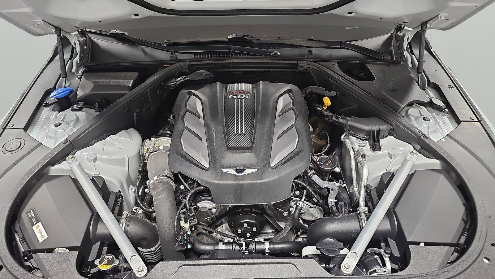 Used 2019 Genesis G90 3.3T Premium RWD image 9