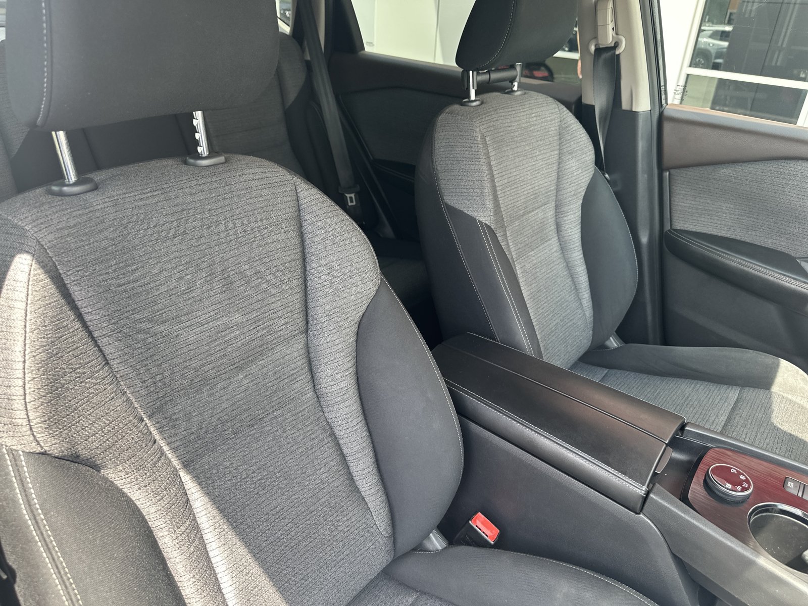 Used 2021 Nissan Rogue SV AWD/4WD image 28