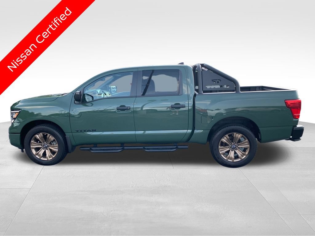 Used 2024 Nissan Titan SV w/ SV Bronze Edition Package AWD/4WD video 2