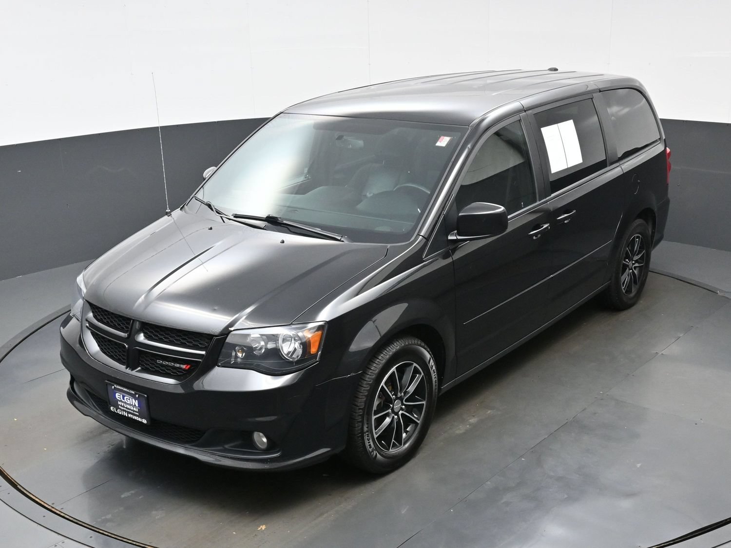 Used 2017 Dodge Grand Caravan GT FWD image 34