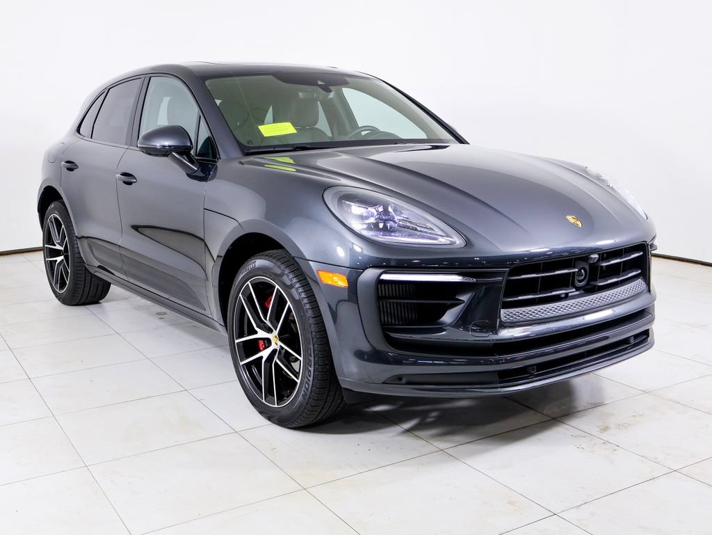 Certified 2026 Porsche Macan S AWD/4WD image 8