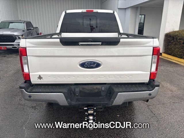 Used 2019 Ford F250 Lariat w/ Lariat Value Package AWD/4WD image 6