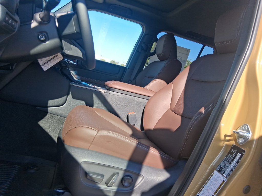 New 2027 Toyota Land Cruiser AWD/4WD image 10