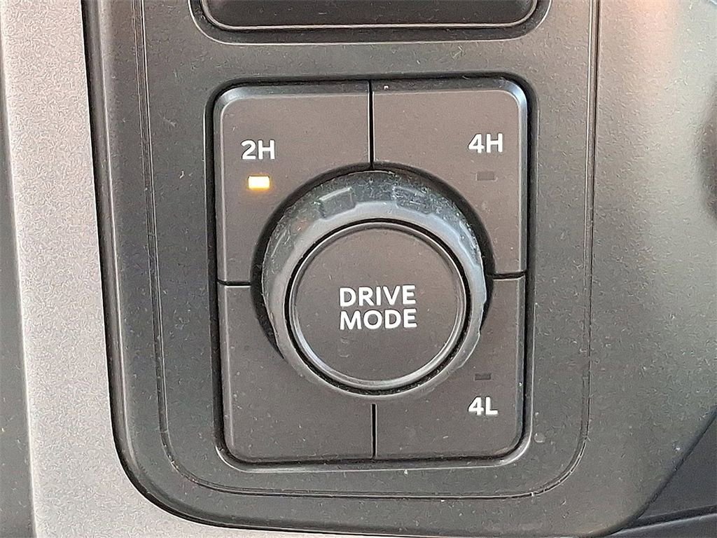 Certified 2022 Ford F150 XLT w/ Equipment Group 302A High image 25