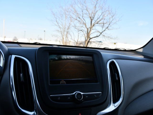 Used 2019 Chevrolet Equinox LS w/ LS Convenience Package image 12