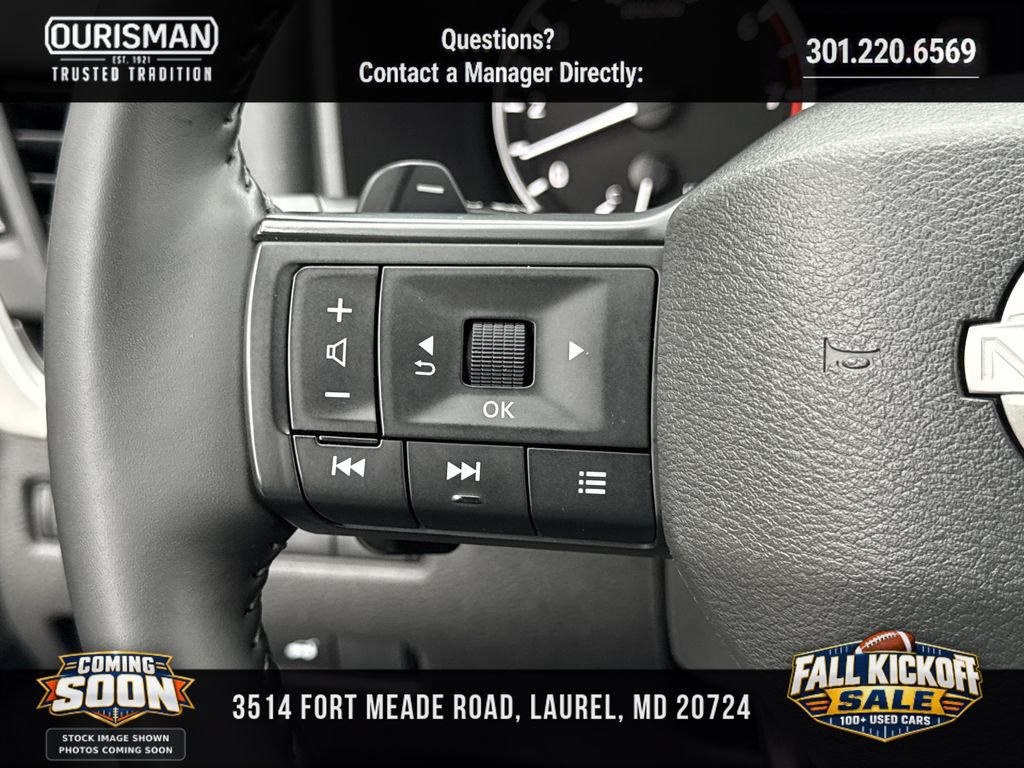 Used 2025 Nissan Rogue SV AWD/4WD image 22