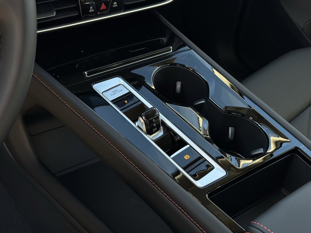 New 2025 Volkswagen Atlas Peak Edition SE image 25