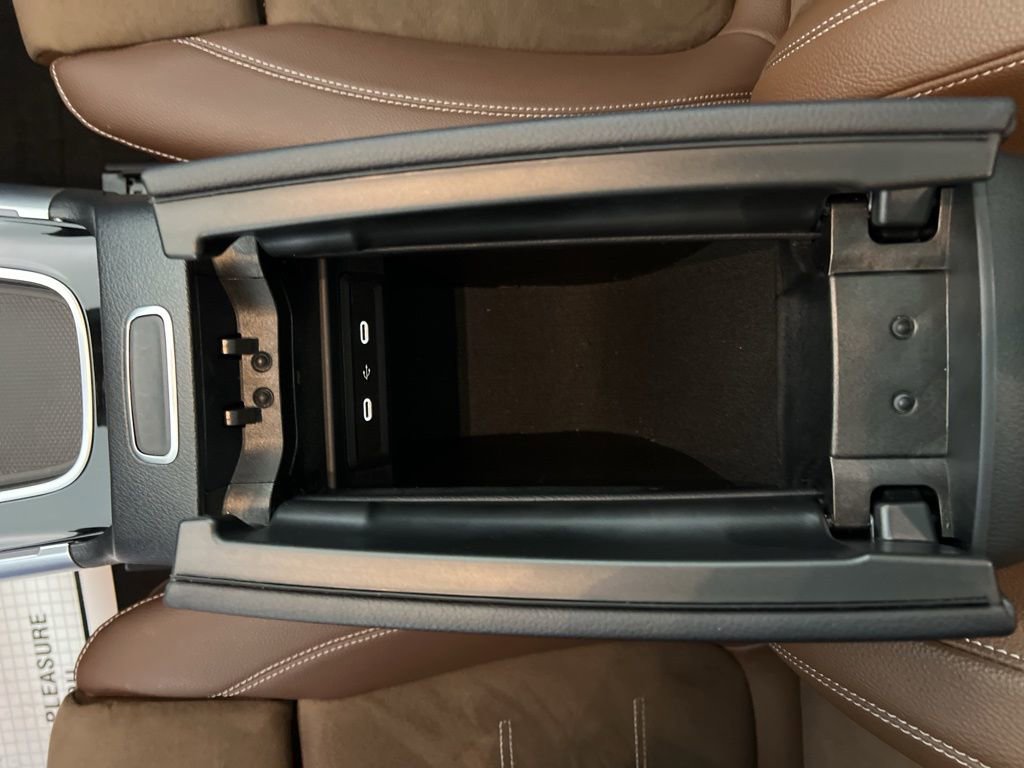 Certified 2025 Mercedes-Benz GLB 250 4MATIC image 9