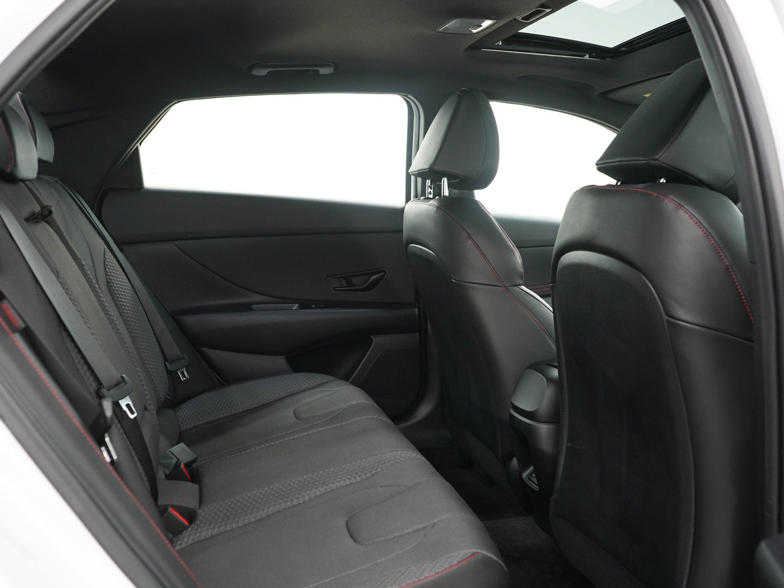 Used 2025 Hyundai Elantra N Line FWD image 14