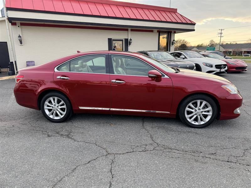 Used 2011 Lexus ES 350 FWD image 4