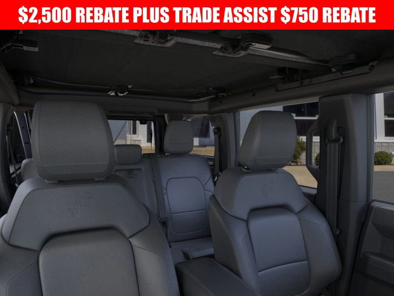 New 2025 Ford Bronco Outer Banks w/ Sasquatch Package image 12