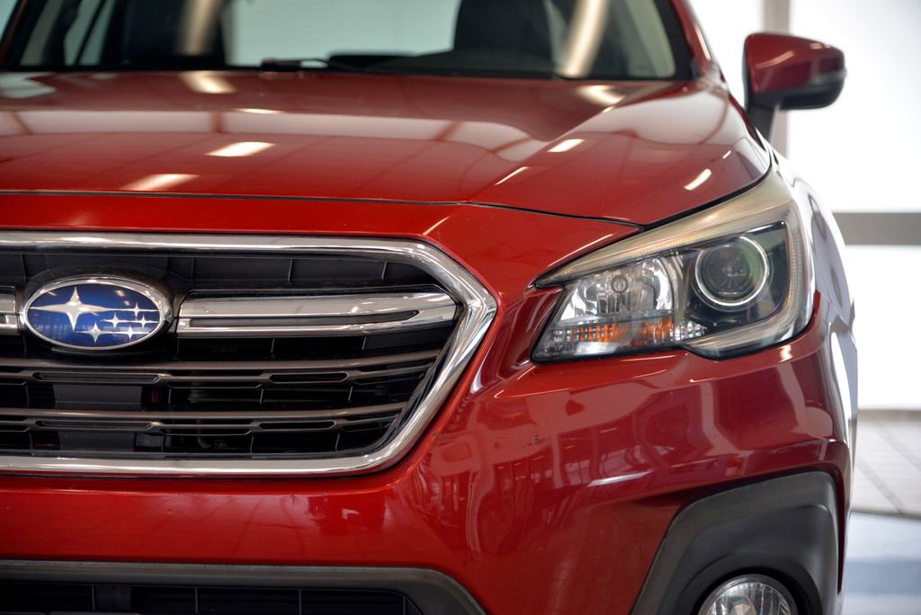 Used 2019 Subaru Outback 2.5i Limited w/ Popular Package #2 AWD/4WD image 11