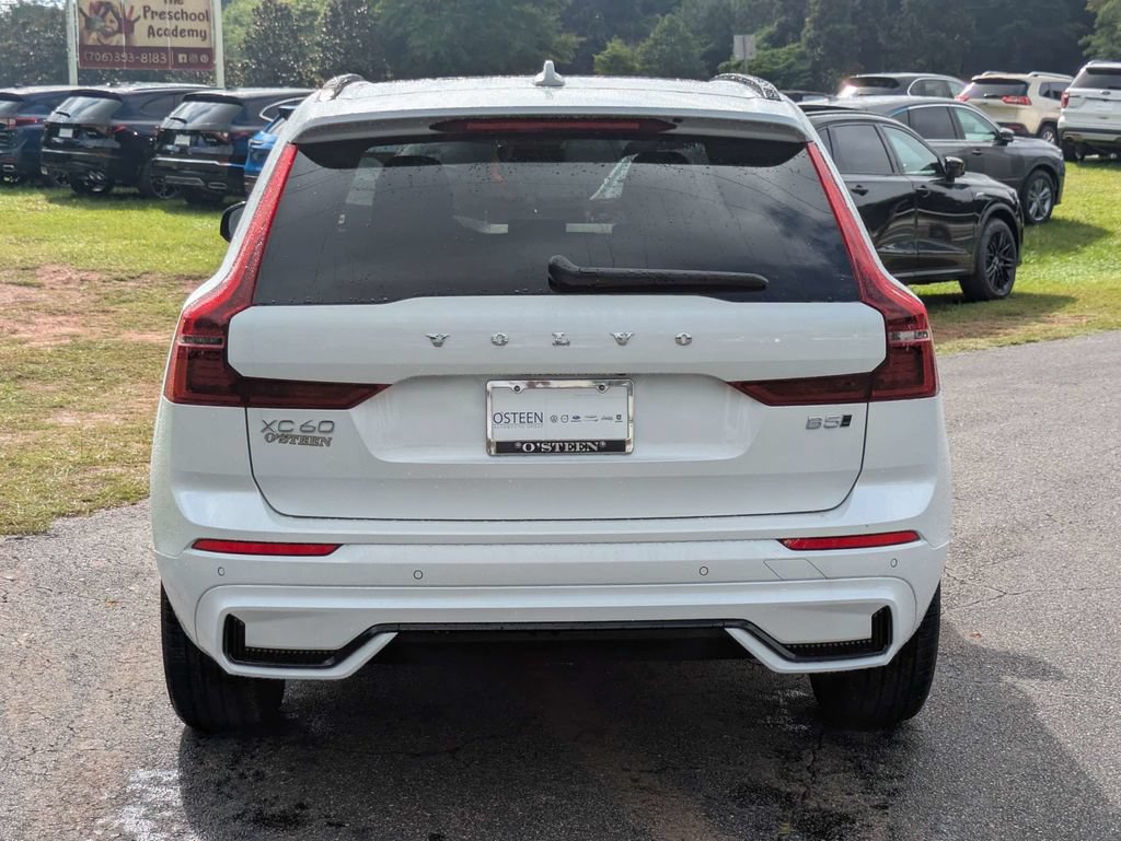 New 2026 Volvo XC60 B5 Core AWD/4WD image 5