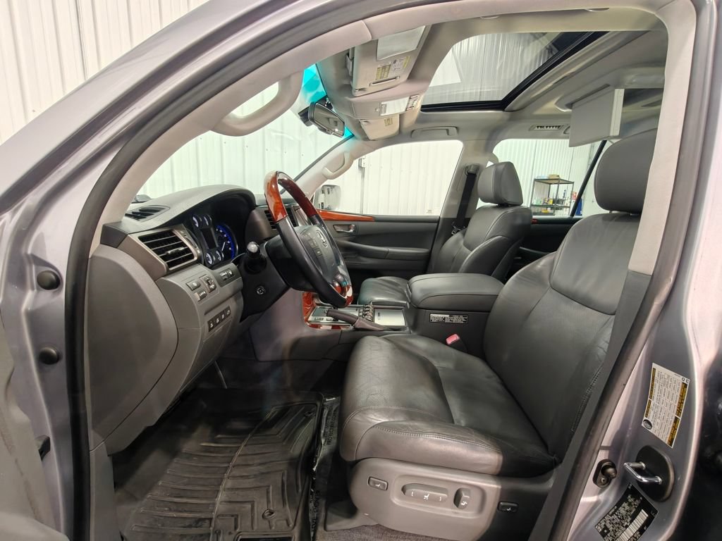Used 2008 Lexus LX 570 4WD image 27