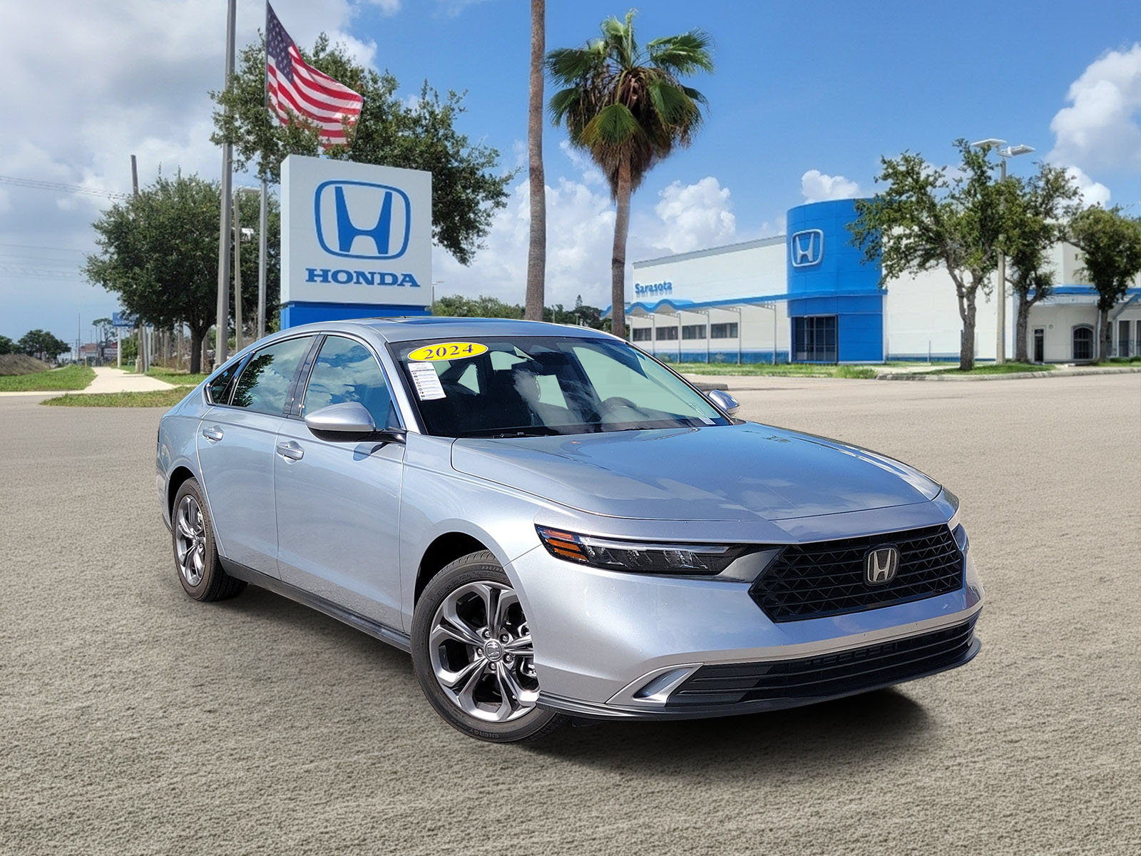 Used 2024 Honda Accord EX image 1