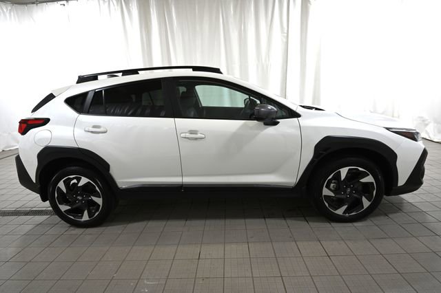 Used 2024 Subaru Crosstrek 2.5i Limited AWD/4WD image 13