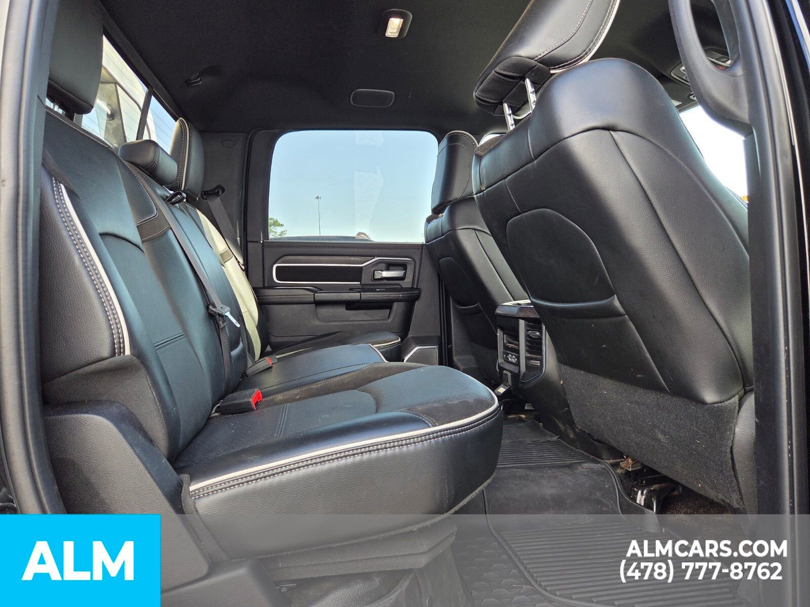 Used 2025 RAM 4500 Tradesman w/ Laramie Trim Package AWD/4WD image 15