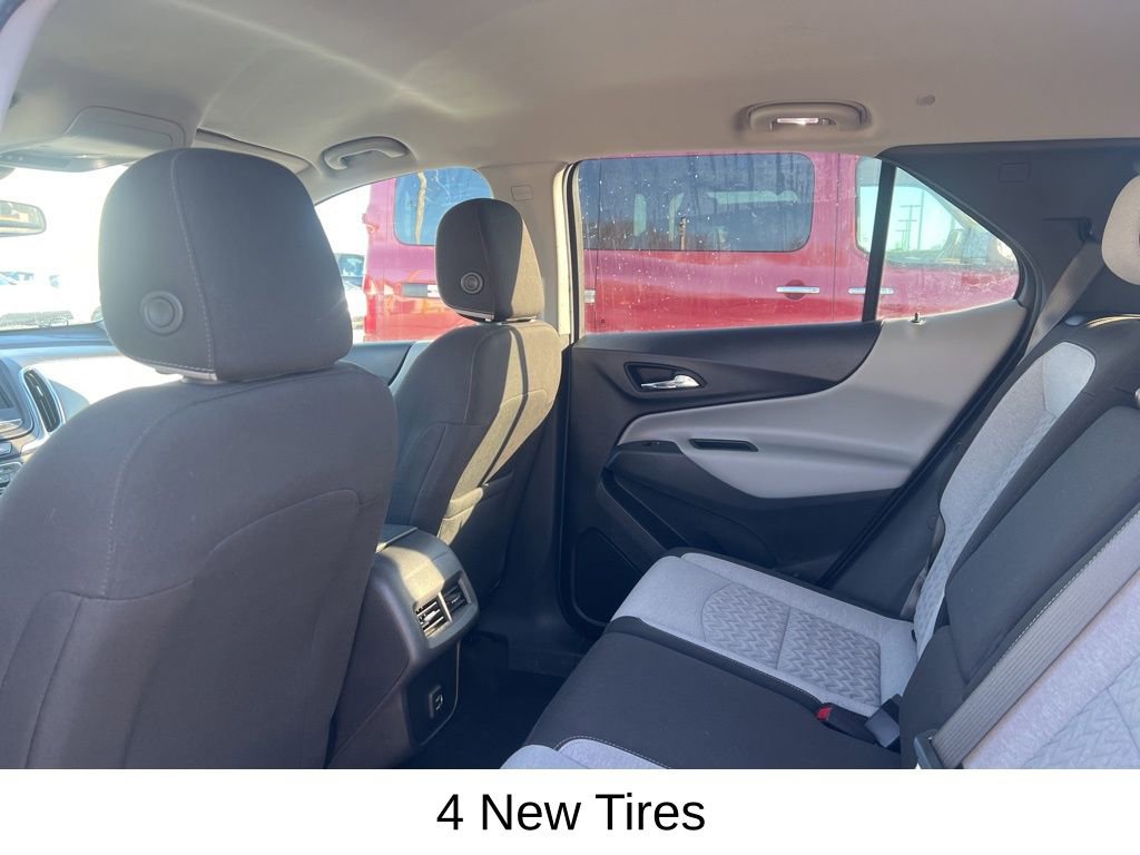 Used 2023 Chevrolet Equinox LS w/ LS Convenience Package image 10