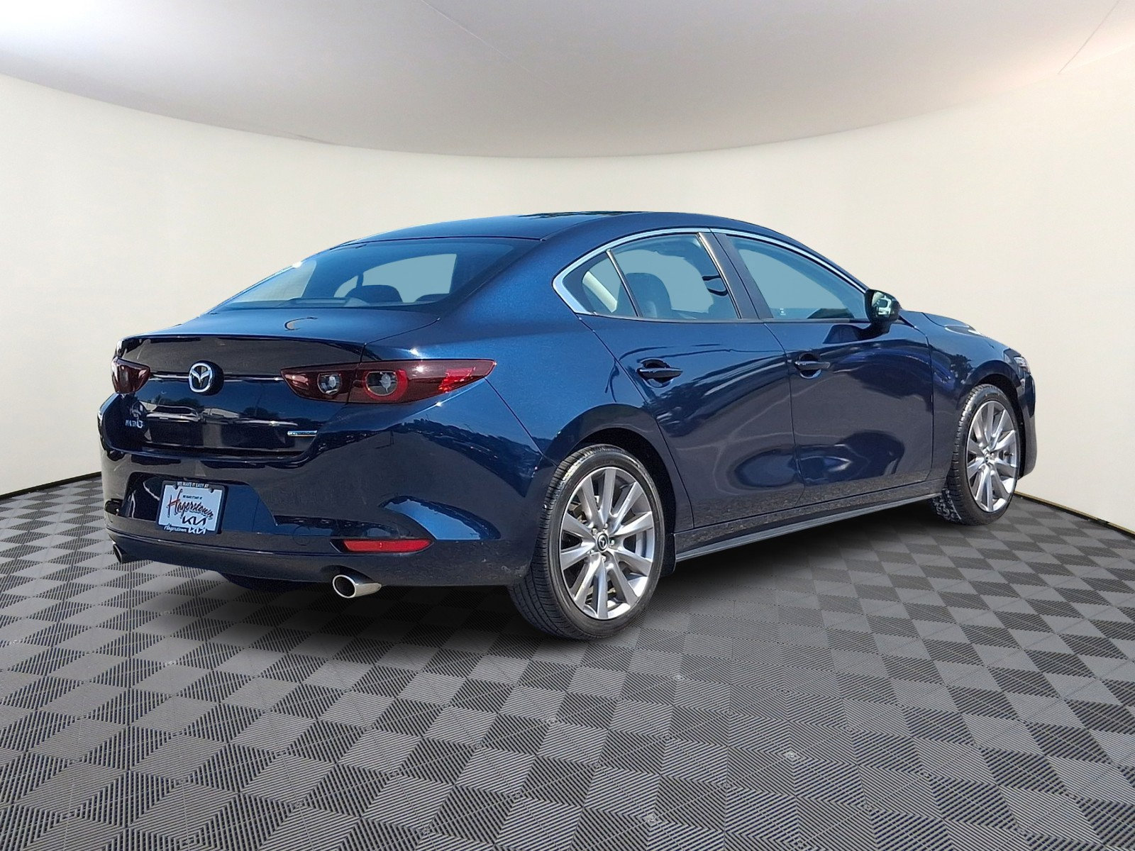 Used 2023 MAZDA MAZDA3 s FWD image 6