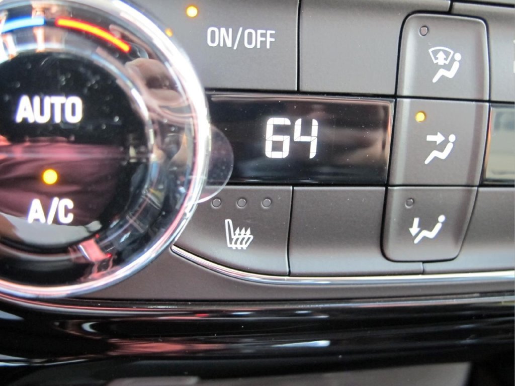 New 2026 Chevrolet Trax LT w/ Driver Confidence Package FWD image 15