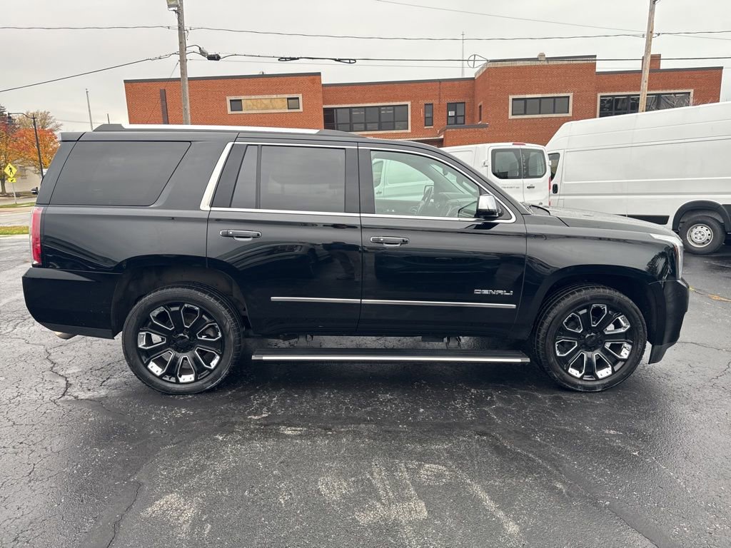 Used 2019 GMC Yukon Denali w/ Denali Ultimate Package image 8