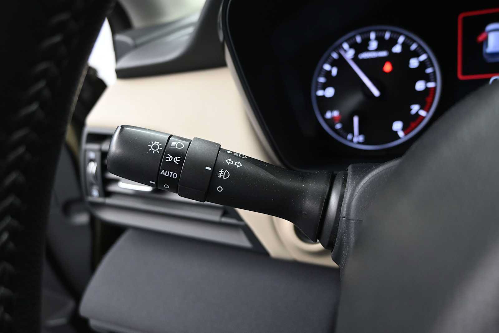 Used 2022 Subaru Outback Premium AWD/4WD image 14