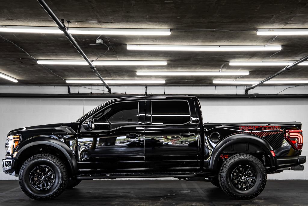 Used 2025 Ford F150 Raptor AWD/4WD image 2