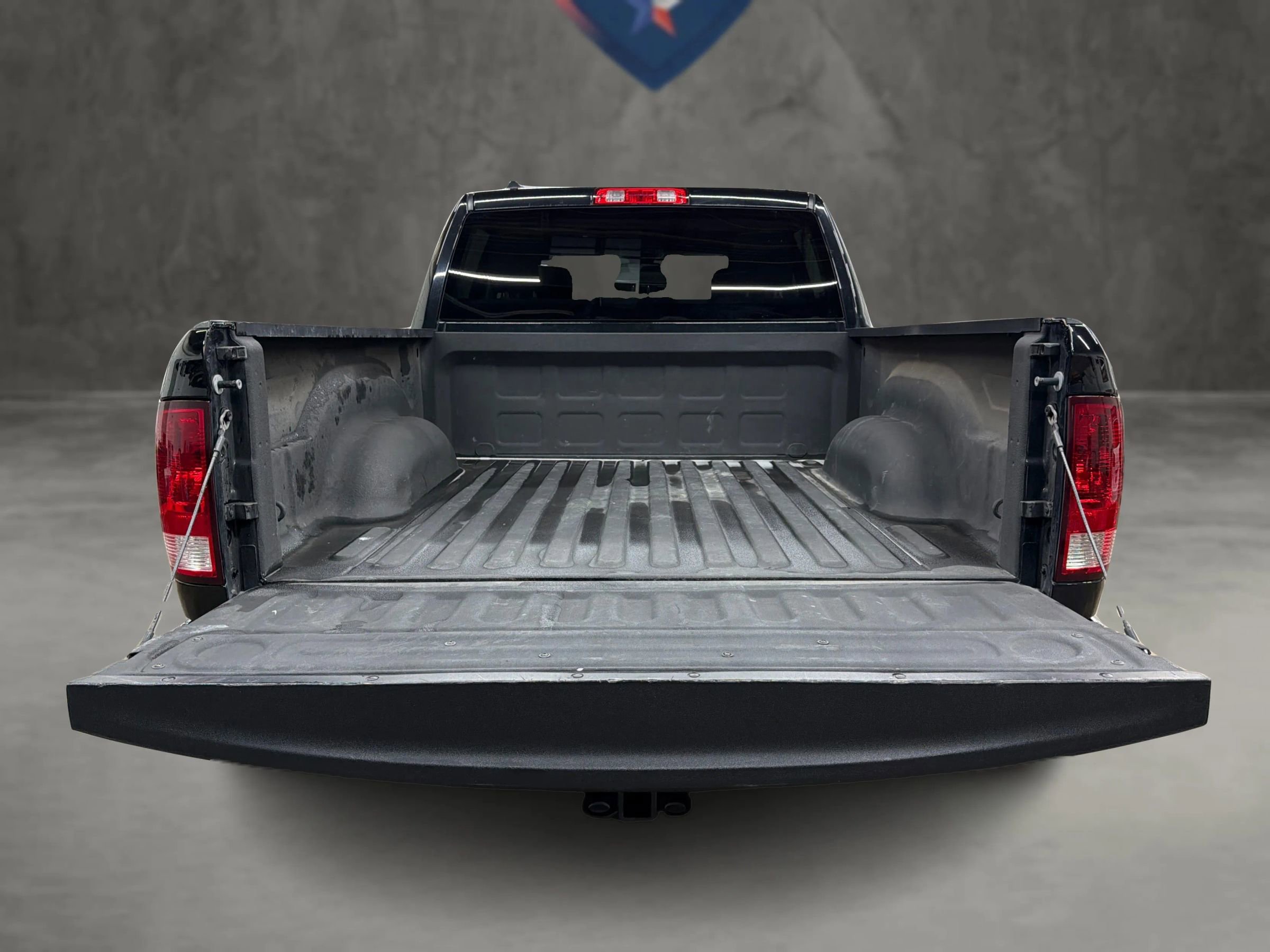 Used 2022 RAM 1500 Classic SLT w/ Trailer & Traction Group image 10