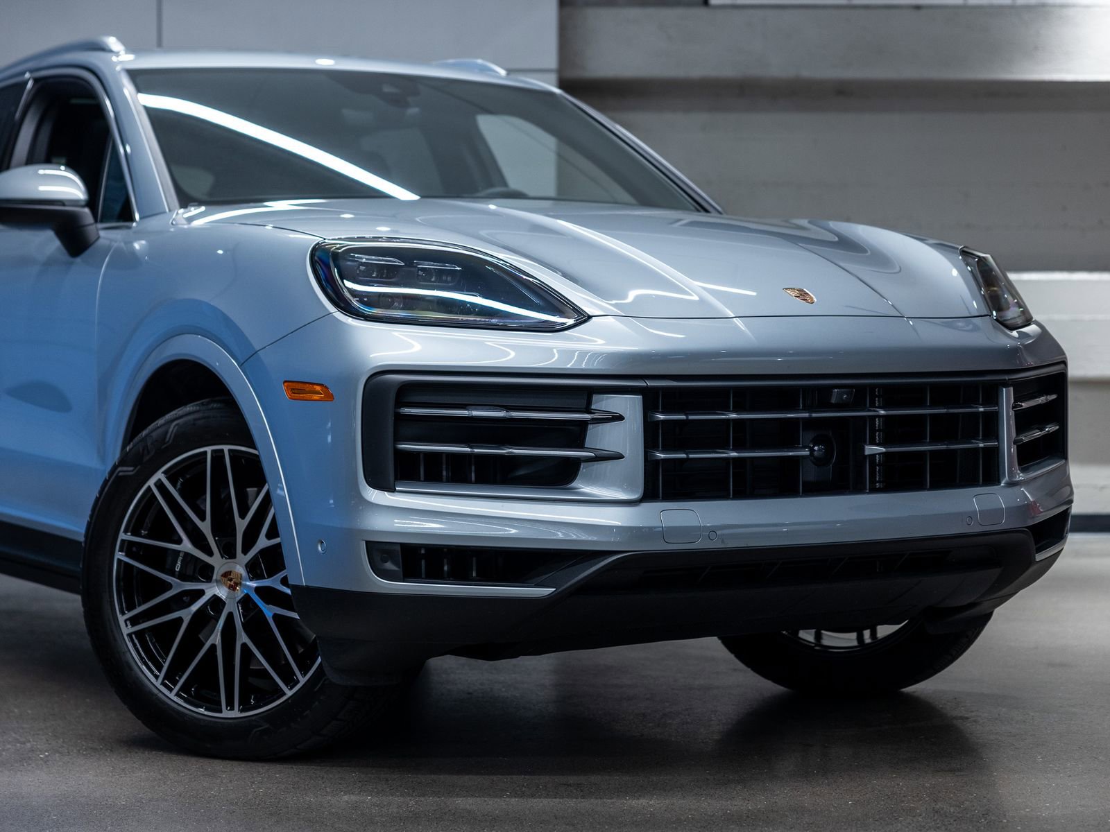 Certified 2025 Porsche Cayenne image 15