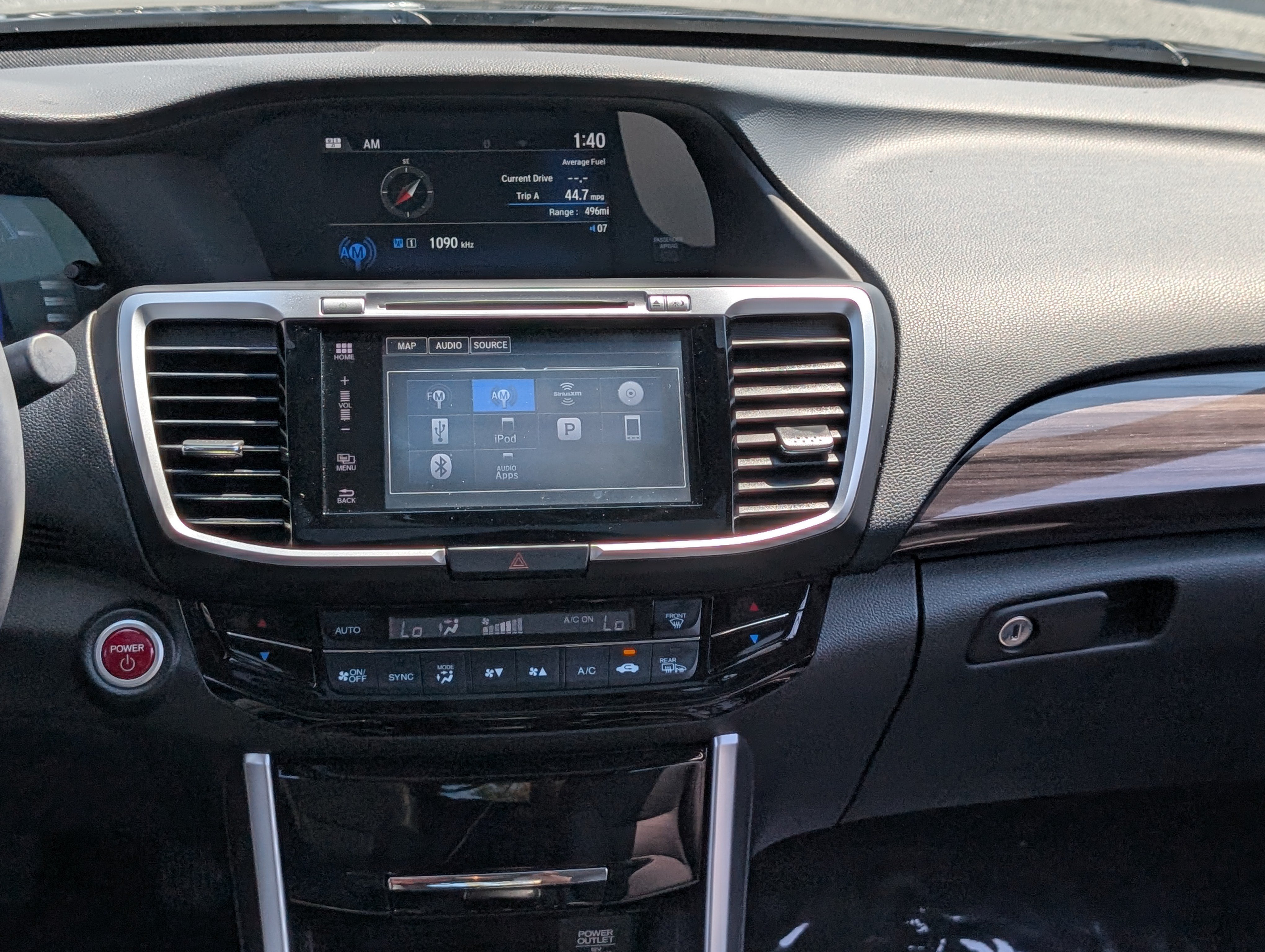 Used 2017 Honda Accord Touring image 17