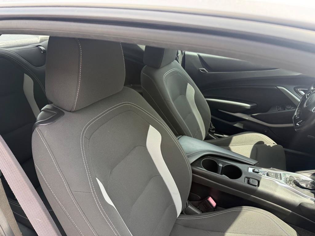 Used 2016 Chevrolet Camaro LT w/ RS Package RWD image 27