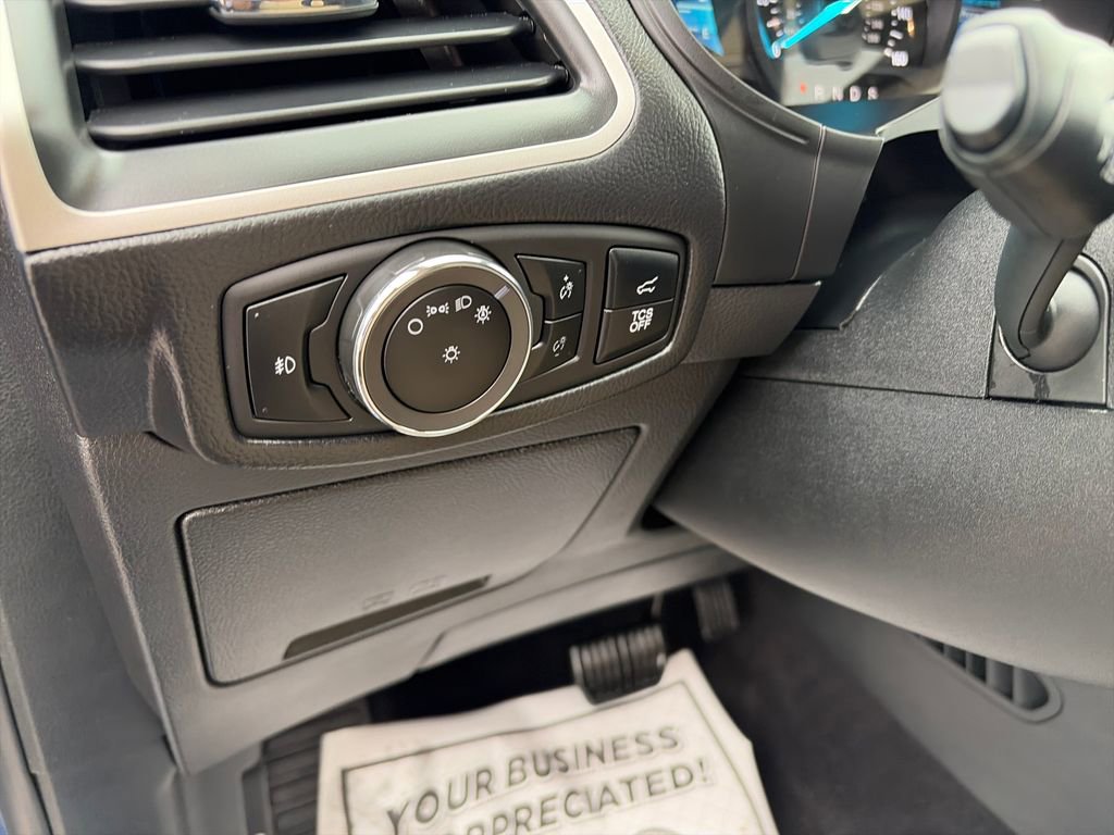 Used 2024 Ford Edge SEL w/ Convenience Package image 21