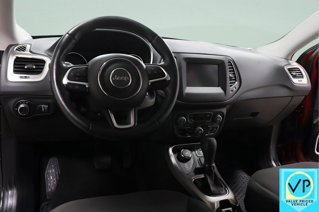 Used 2018 Jeep Compass Sport w/ Tech Group image 8